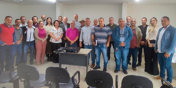 SINDICATOS FILIADOS AO CONSELHO INTERSINDICAL SE REUNIRAM COM MINISTÉRIO...