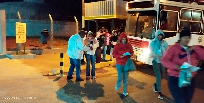 CONSELHO INTERSINDICAL ESTEVE PRESENTE EM MANIFESTAÇÃO DO SINDICATO DOS...